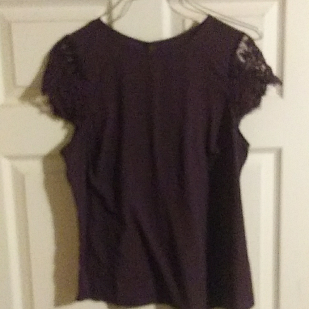 Purple lace cap sleeve blouse